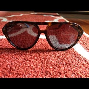 Toms Marco sunglasses!
